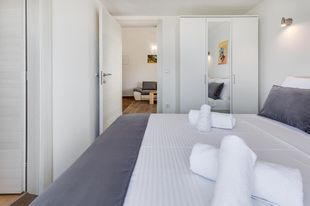 Apartman David S Bazenom Podusje Eksteriør billede
